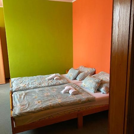 Tiszaparti Rokonok Kiskore Luaran gambar