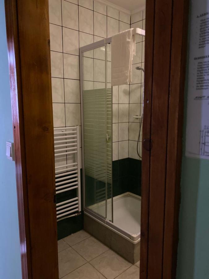 Tiszaparti Rokonok Kiskore Luaran gambar